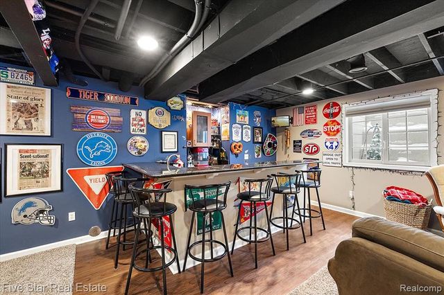 1159 Horseshoe Drive, South Lyon, MI 48178