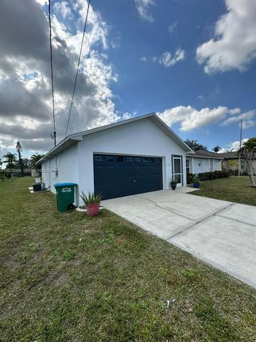 1306 SW 11 th, Cape Coral, FL 33991