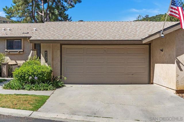 4123 Oak Island, Fallbrook, CA 92028