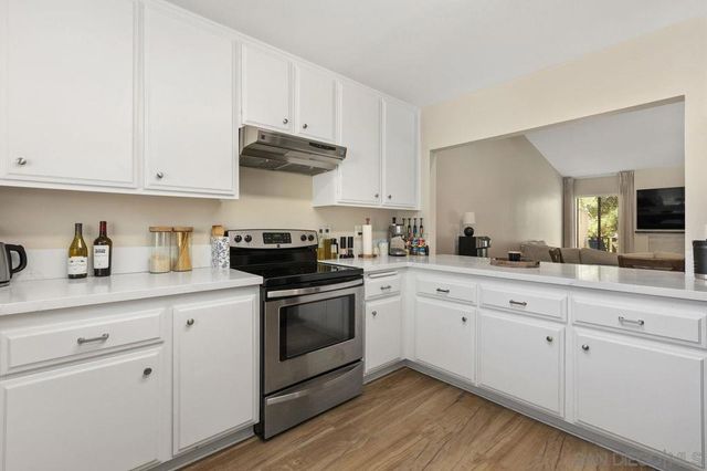 4123 Oak Island, Fallbrook, CA 92028