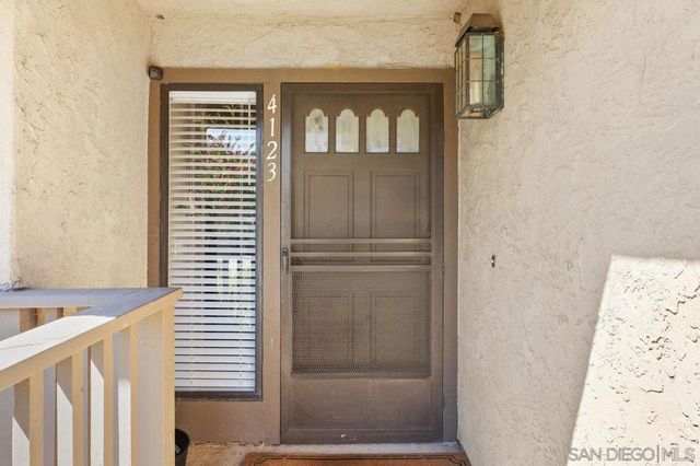 4123 Oak Island, Fallbrook, CA 92028