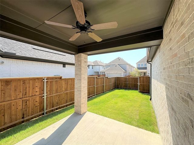 15621 Fringe Tree Road, Frisco, TX 75035
