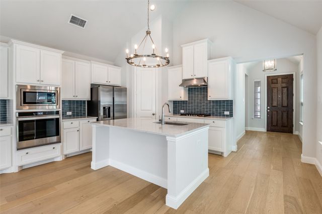 15621 Fringe Tree Road, Frisco, TX 75035