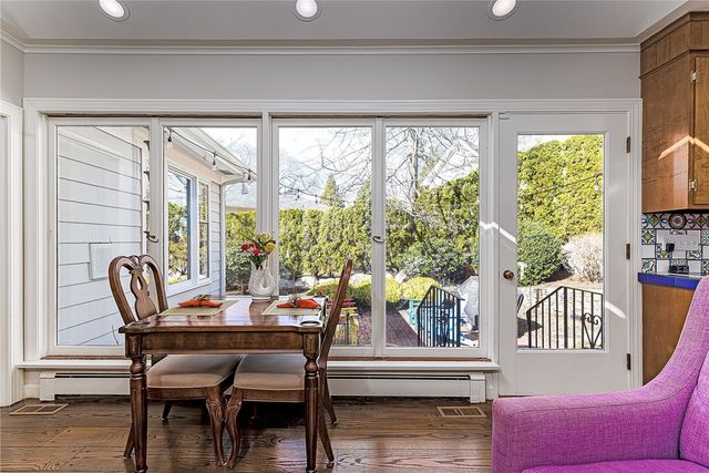 12 Coldbrook Court, Cranston, RI 02920