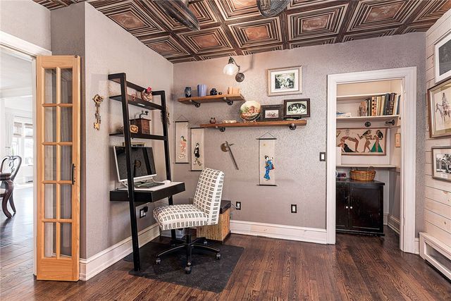 12 Coldbrook Court, Cranston, RI 02920