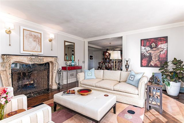 12 Coldbrook Court, Cranston, RI 02920