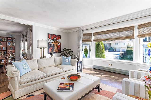 12 Coldbrook Court, Cranston, RI 02920