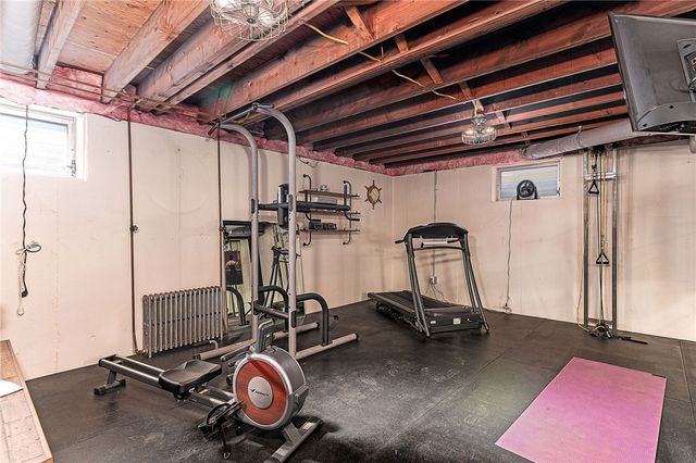 12 Coldbrook Court, Cranston, RI 02920