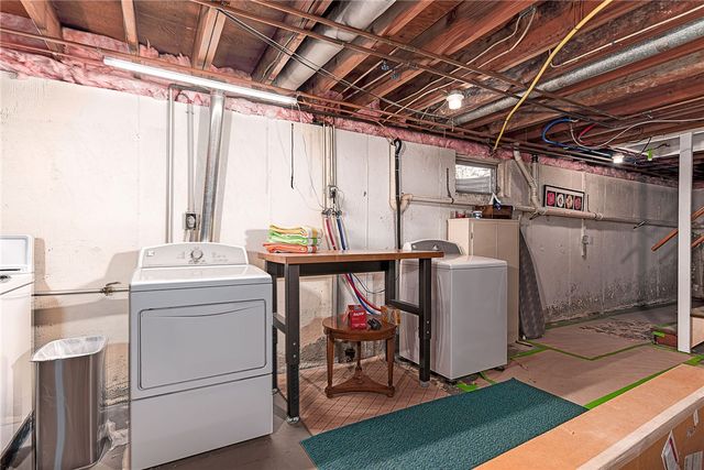 12 Coldbrook Court, Cranston, RI 02920