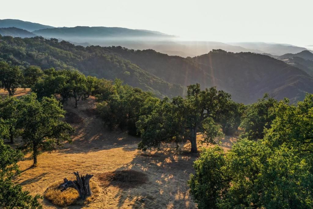 Image 2 of property listing at 21 Long Ridge Trail, Carmel, CA 93923