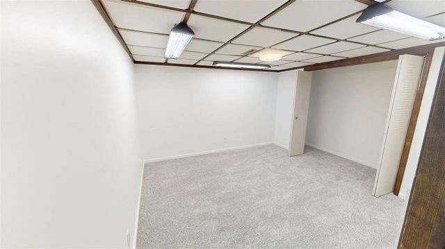 15293 Skyway Drive, Bonner Springs, KS 66012