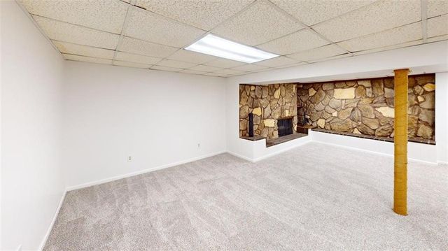 15293 Skyway Drive, Bonner Springs, KS 66012