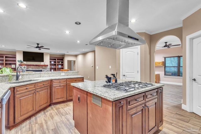 5406 Steele Rd, Baker, FL 32531