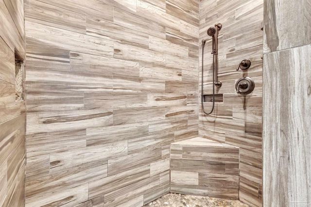 5406 Steele Rd, Baker, FL 32531