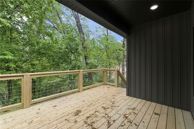 30 Brentwood Drive, Bella Vista, AR 72715