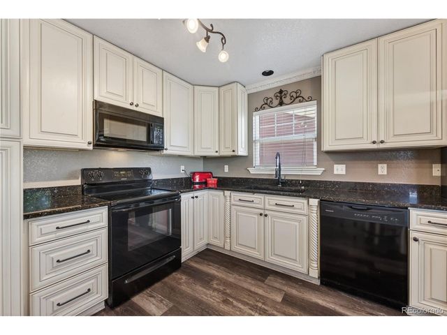 10818 Dayton Way, Commerce City, CO 80640