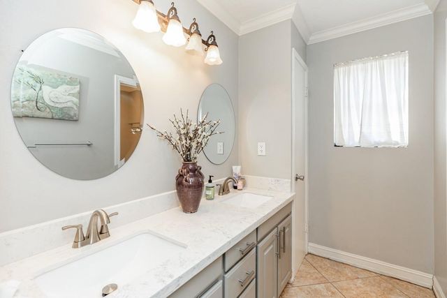 6030 Zenith Street, Beaumont, TX 77706