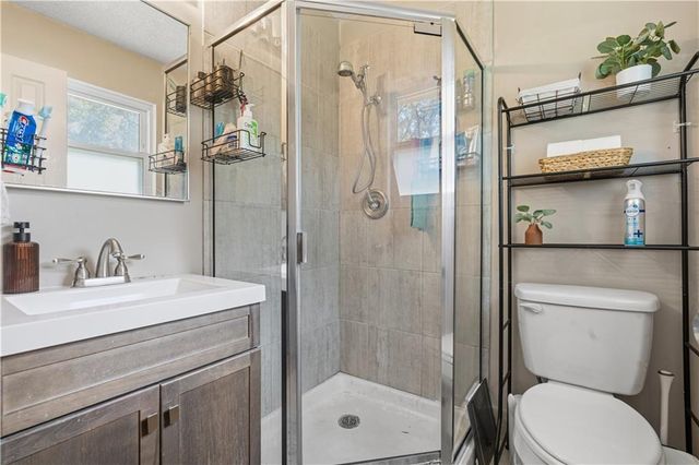 919 NE 112th Terrace, Kansas City, MO 64155