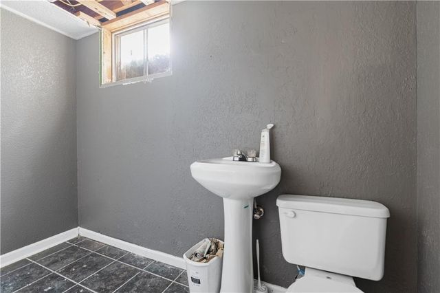 919 NE 112th Terrace, Kansas City, MO 64155