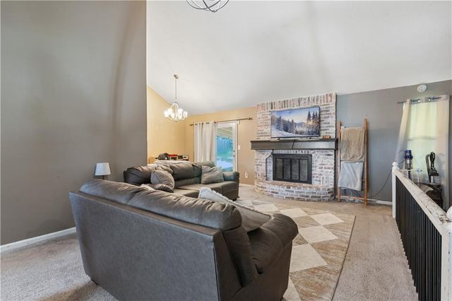 919 NE 112th Terrace, Kansas City, MO 64155