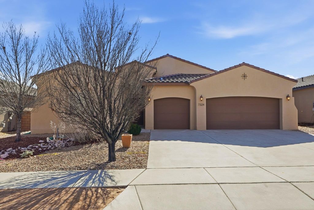 7324 Nome Drive NE, Rio Rancho, NM 87144