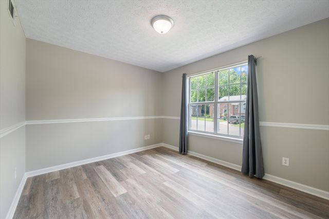 505 Southgate Ct, Old Hickory, TN 37138