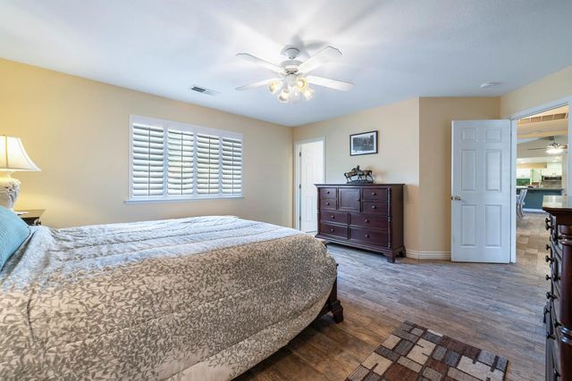 5741 Elwood Road, Sanger, CA 93657