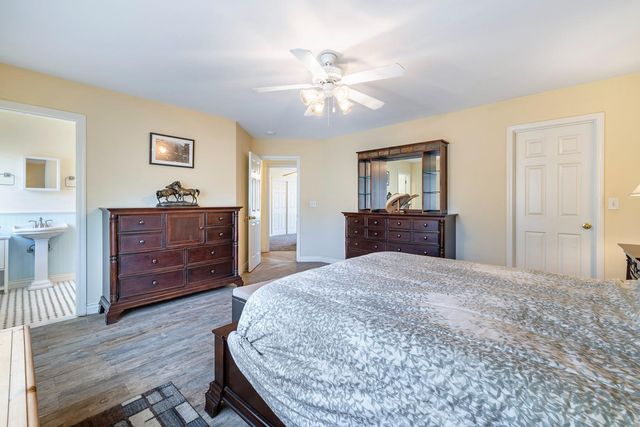 5741 Elwood Road, Sanger, CA 93657