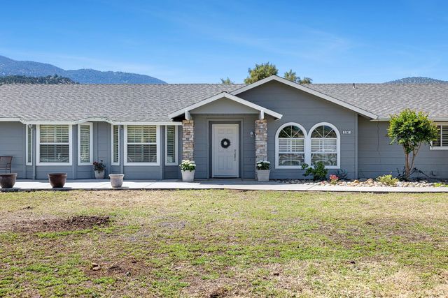 5741 Elwood Road, Sanger, CA 93657