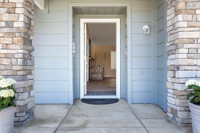5741 Elwood Road, Sanger, CA 93657