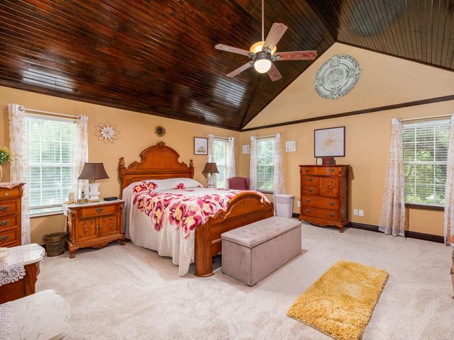 1065 Private Road 7041, Elgin, TX 78621