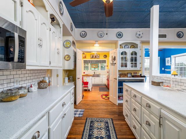 1065 Private Road 7041, Elgin, TX 78621