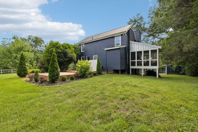 2413 Yearwood Ave, Murfreesboro, TN 37130