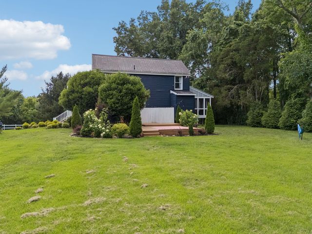 2413 Yearwood Ave, Murfreesboro, TN 37130