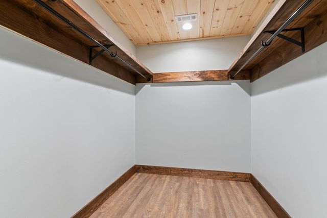 307 Ross Road, Mineral Bluff, GA 30559