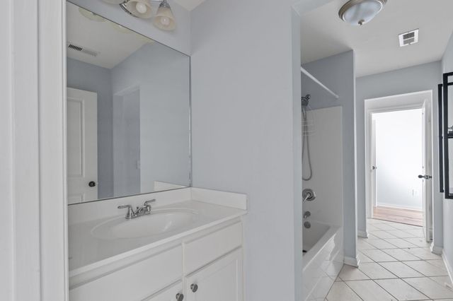 8438 Brookmoor Lane, Ooltewah, TN 37363