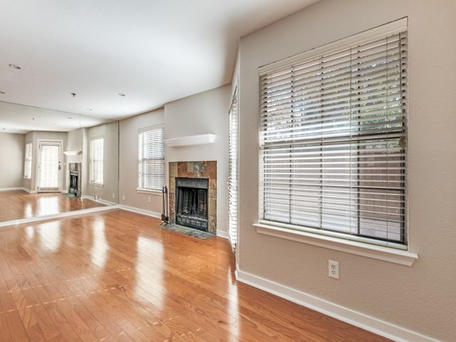 3901 Travis Street 130, Dallas, TX 75204