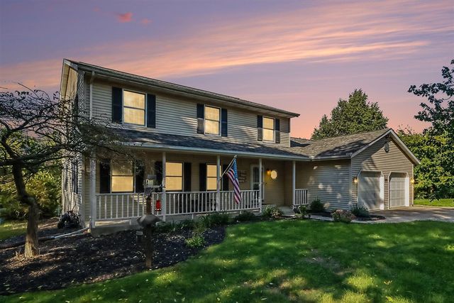 10154 Paw Paw Lake Drive, Mattawan, MI 49071