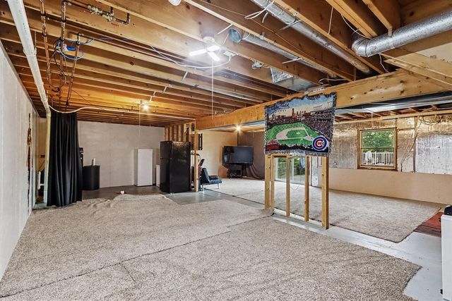 10154 Paw Paw Lake Drive, Mattawan, MI 49071