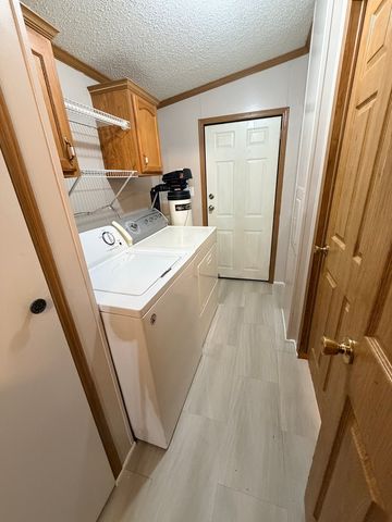 4004 Bluff Drive, Belvidere, IL 61008