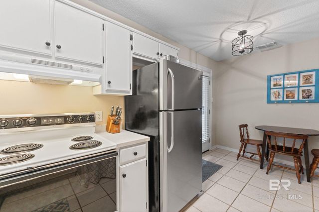 8540 Southwood Court B, Fairhope, AL 36532