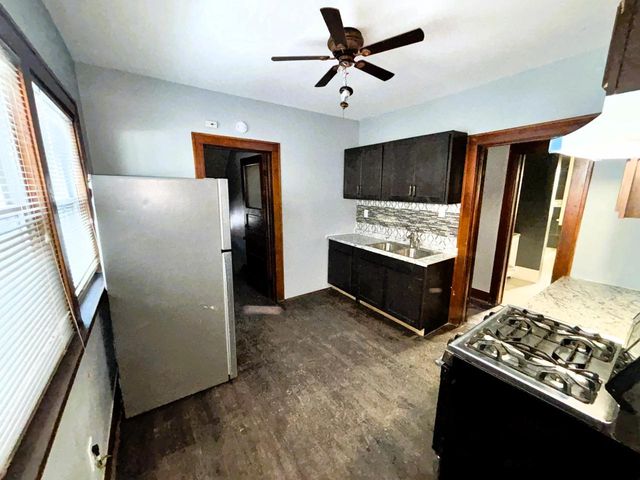 3531 N 20th STREET, Milwaukee, WI 53206