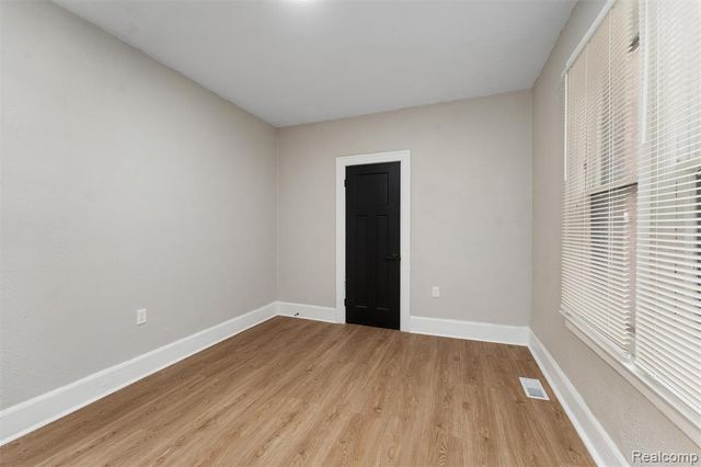 2254 Taylor Street, Detroit, MI 48206