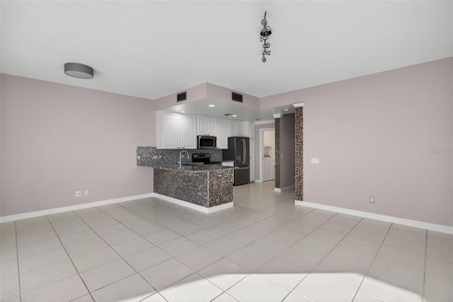 3518 ZANZIBAR WAY, Naples, FL 34119