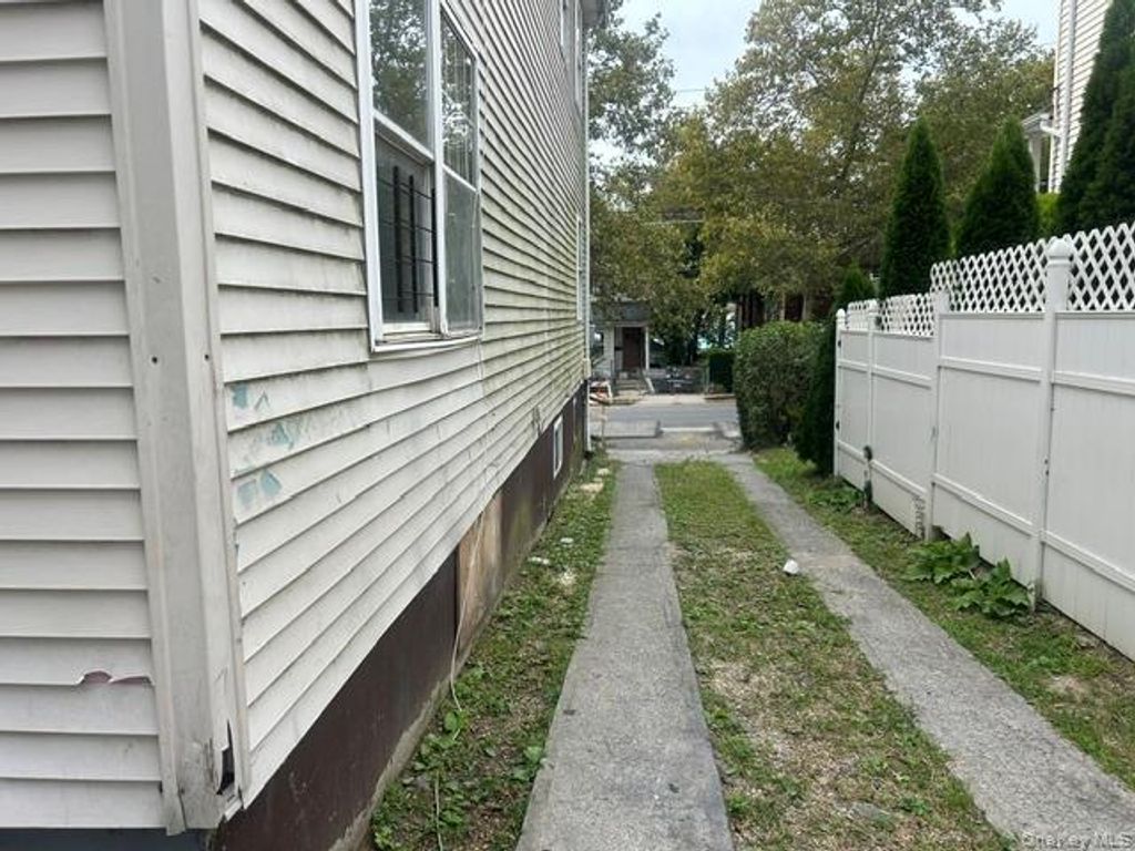 349 S fifth, Mount Vernon, NY 10550 — photo 3