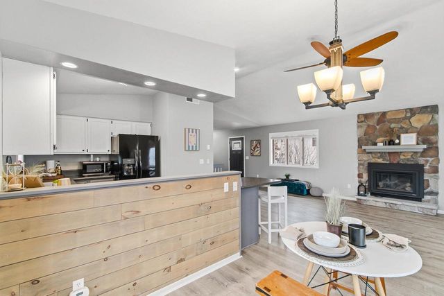 6028 Saddle Ridge, Portage, WI 53901