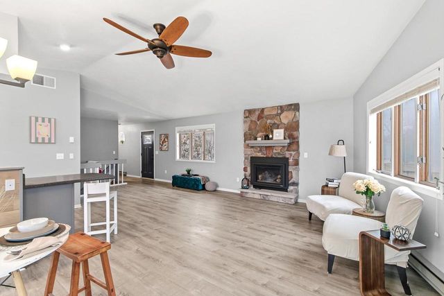 6028 Saddle Ridge, Portage, WI 53901