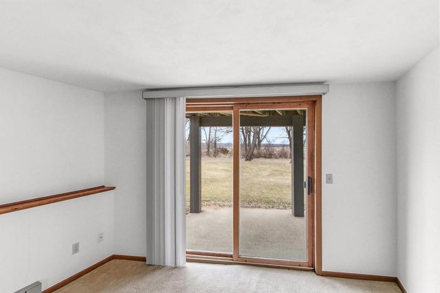 6028 Saddle Ridge, Portage, WI 53901