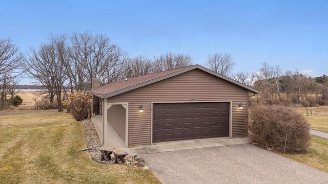 6028 Saddle Ridge, Portage, WI 53901