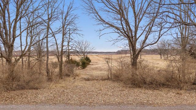 6028 Saddle Ridge, Portage, WI 53901